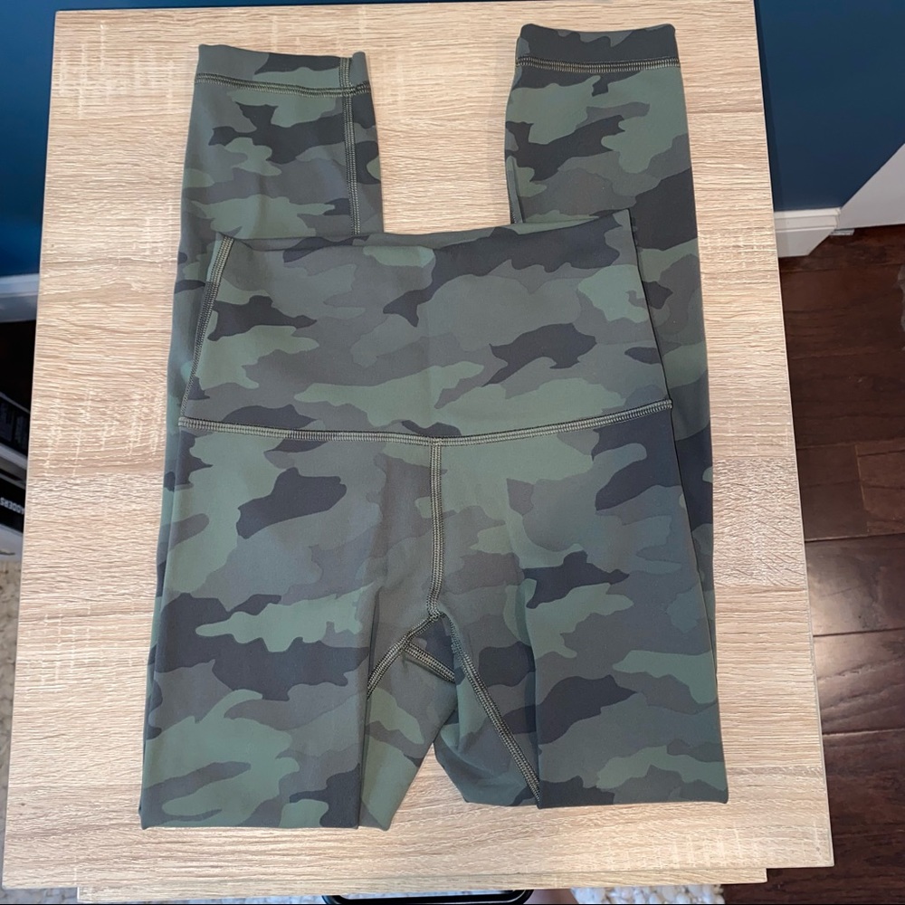 Lululemon wunder train leggings